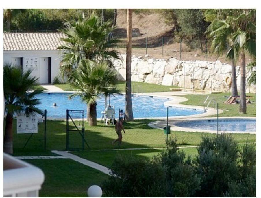 Penthouse With Private Roof Terrace And Jacuzzi Daire Fuengirola Dış mekan fotoğraf